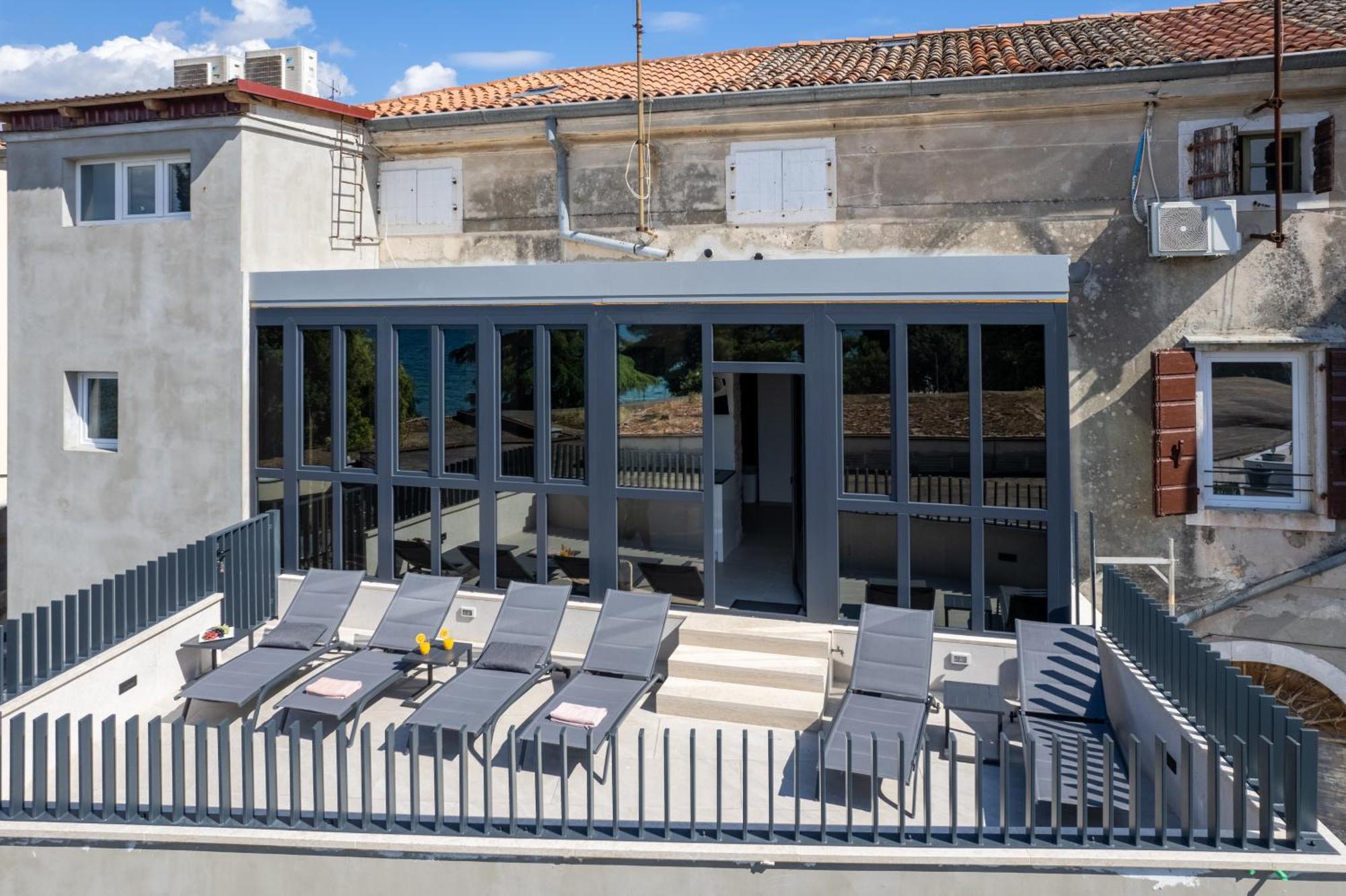 Angel'S Sunrise Apartment Poreč Eksteriør billede